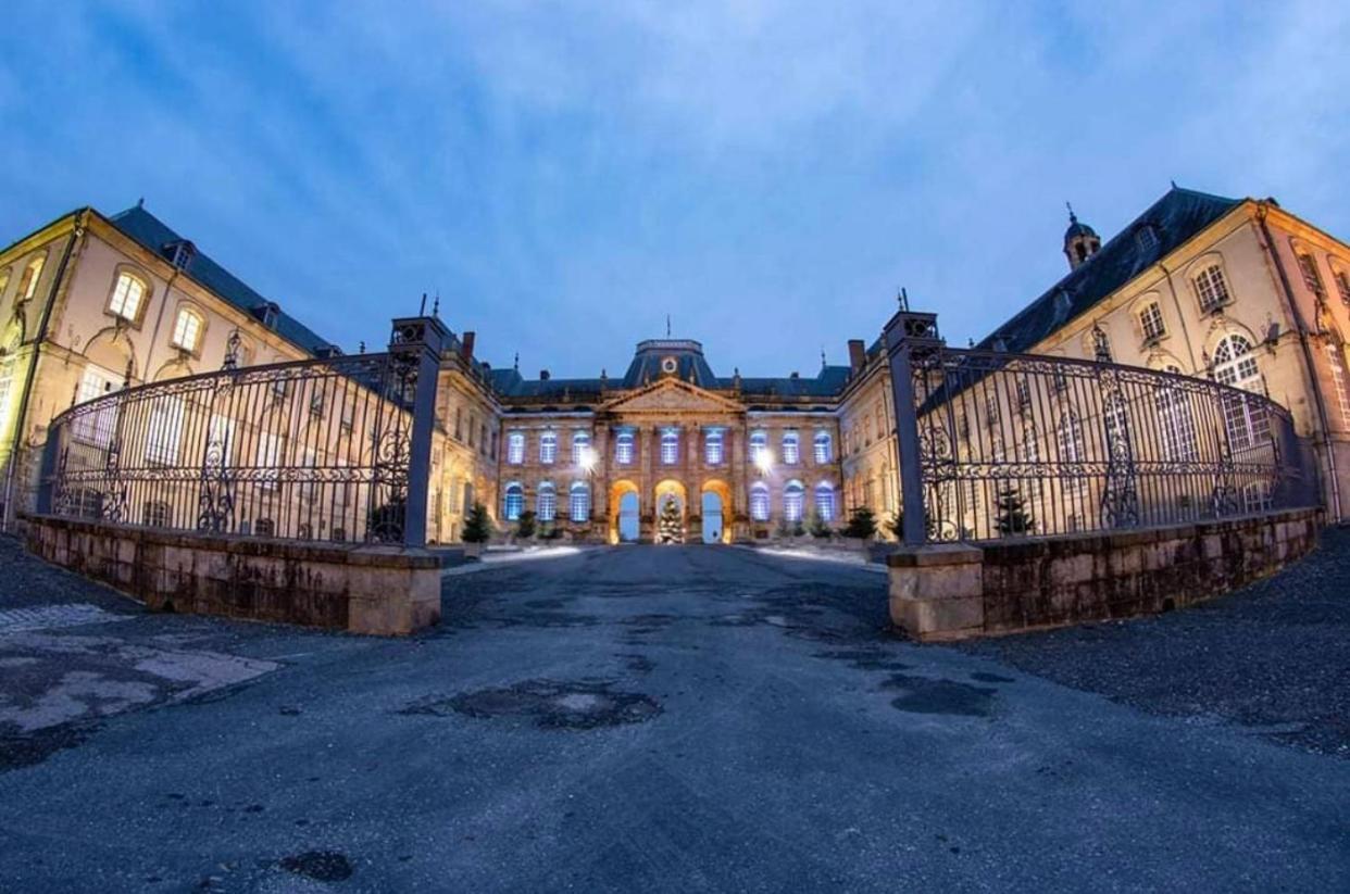 Chez Julien: Appartement Confort Plein Centre Lunéville Eksteriør billede